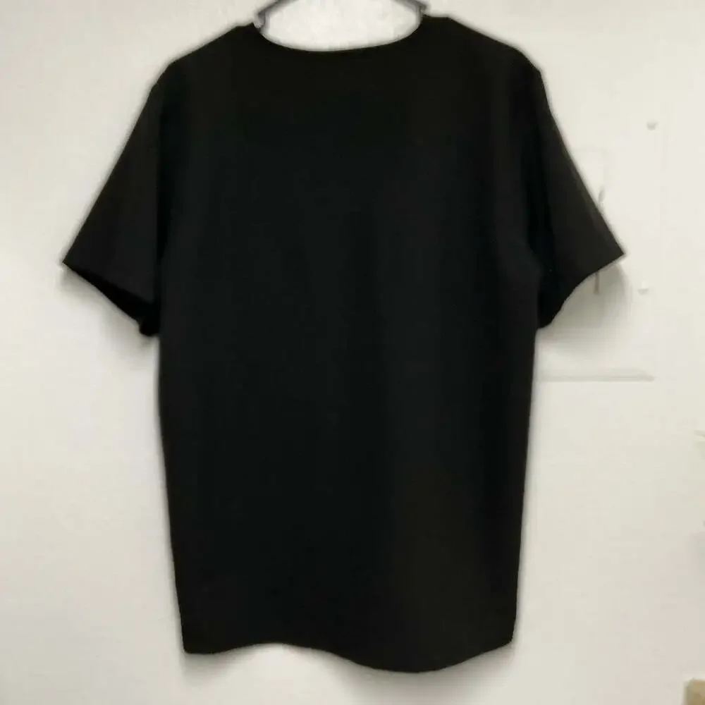 FIGS Scrub Top in Black
PO# 4010 - Picture 4 of 6
